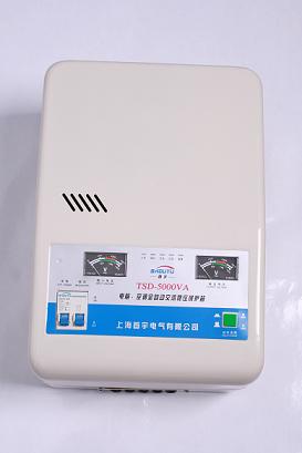 柳市生產伺服式掛壁式穩(wěn)壓器TSD-5K-5K  7K 10K
