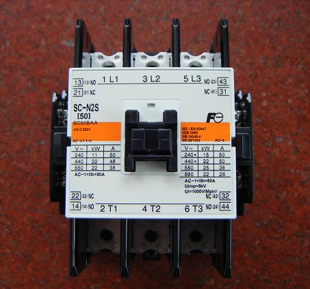 現(xiàn)貨供應富士電磁接觸器SC-N2S AC220V