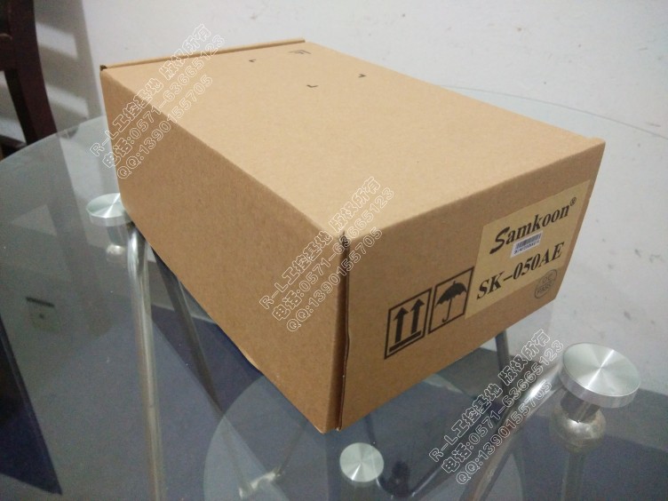 SA-5A SK-050AE全新顯控工業(yè)觸摸屏人機(jī)界面5寸/26萬