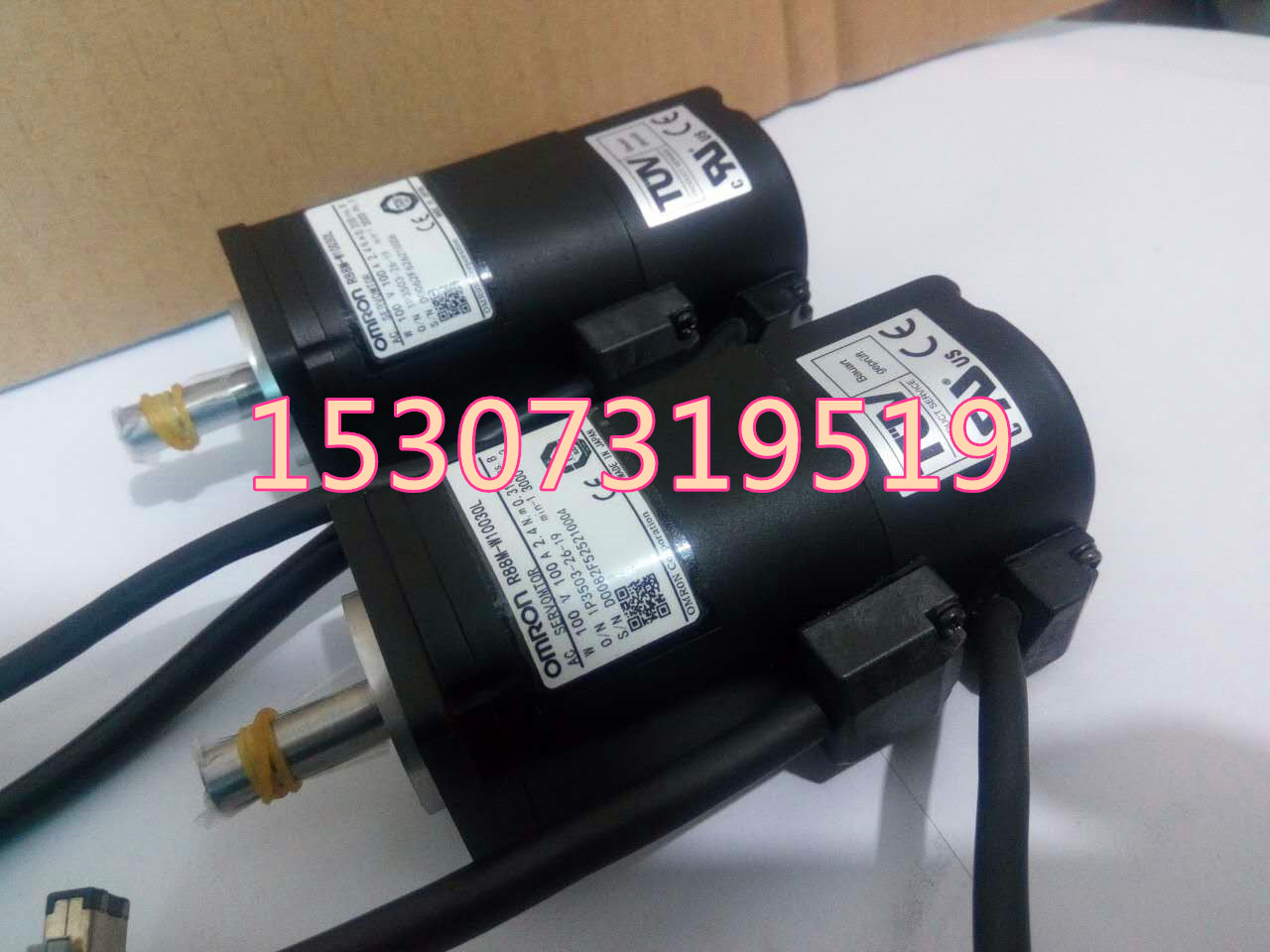 R88M-W10030T-B歐姆龍伺服電機(jī)