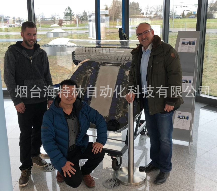SERBOT爬行高樓外墻清洗機(jī)器人