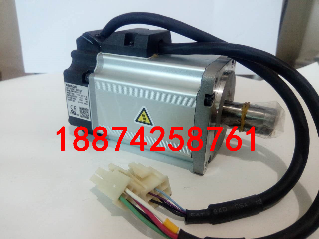 R88M-WP10030H-B歐姆龍電機 全新原裝現(xiàn)貨