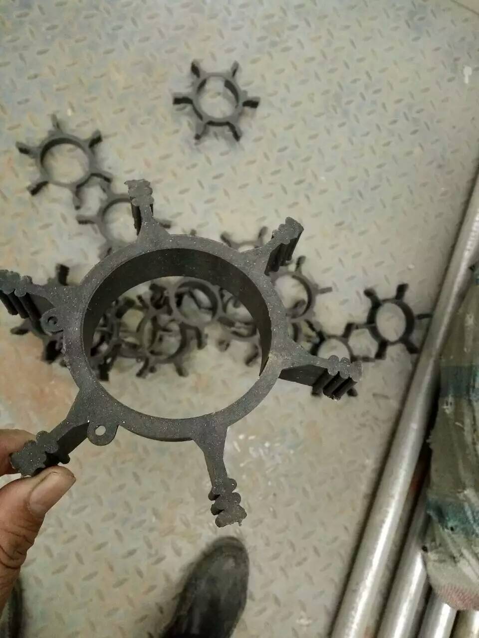 嫩江縣聚氨酯保溫管彎頭、三通定制加工