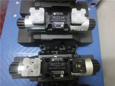 誠(chéng)信 Duplomatic電磁換向閥DS3-S1/11N-D00 24VDC