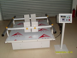 HT-8001S汽車模擬運(yùn)輸振動(dòng)臺(tái)