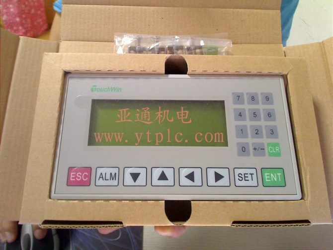 特價(jià)供應(yīng)信捷文本OP320-A 