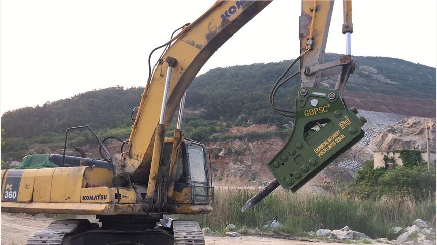 西藏日喀則地區(qū)75工兵破碎錘匹配各類挖掘機(jī)
