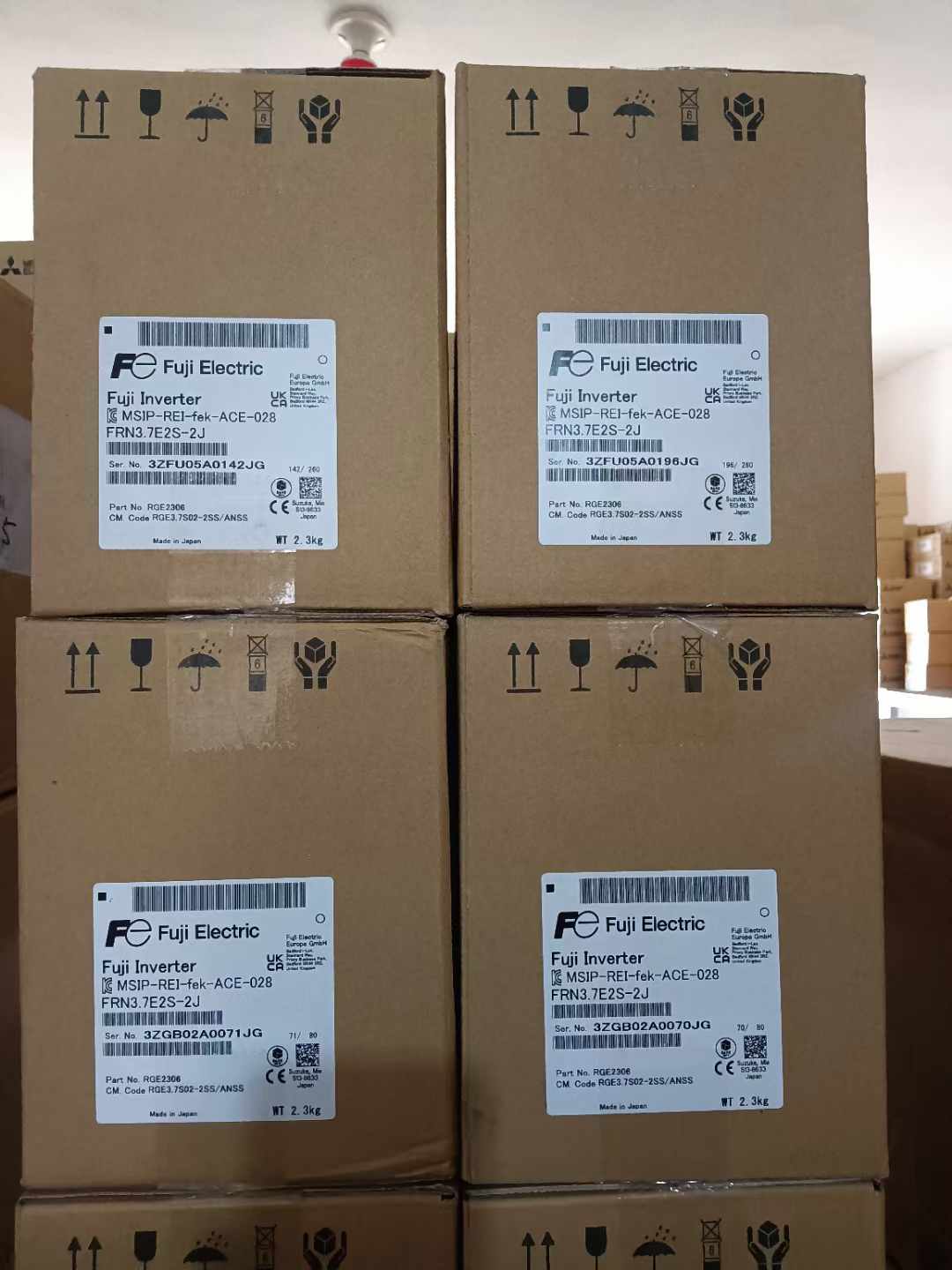 FUJI 富士 GYG102CC2-T2E 伺服電機(jī)/馬達(dá) 議價(jià)
