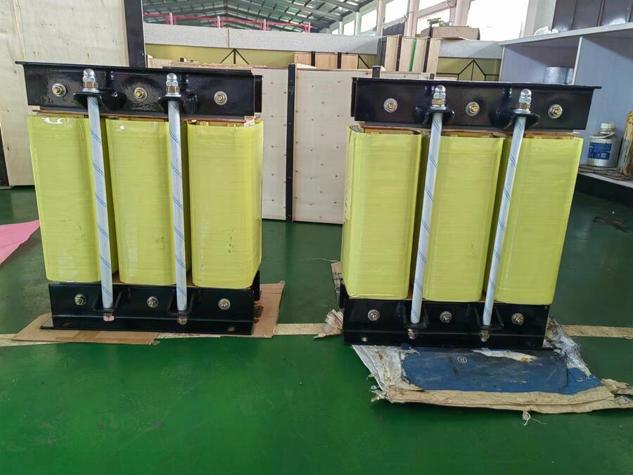 ACL-560KW-1200A鐵芯電抗器采用低損耗進口冷軋硅鋼片定制