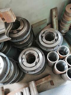 青島科尼樂(lè)1500型2000型3000型混凝土攪拌機(jī)軸頭密封廠家直銷