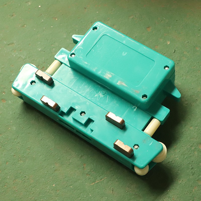 高效率多極管式集電器