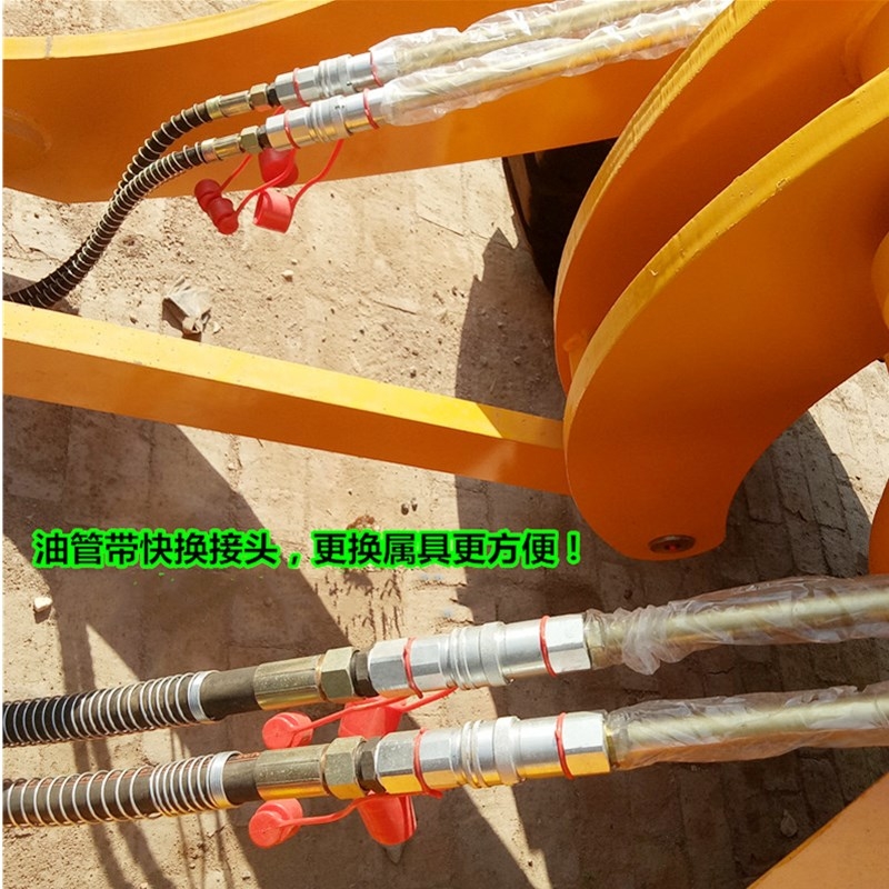 阿勒泰地區(qū)多功能攪拌斗鏟車(chē)客戶定做鏟車(chē)安裝攪拌斗
