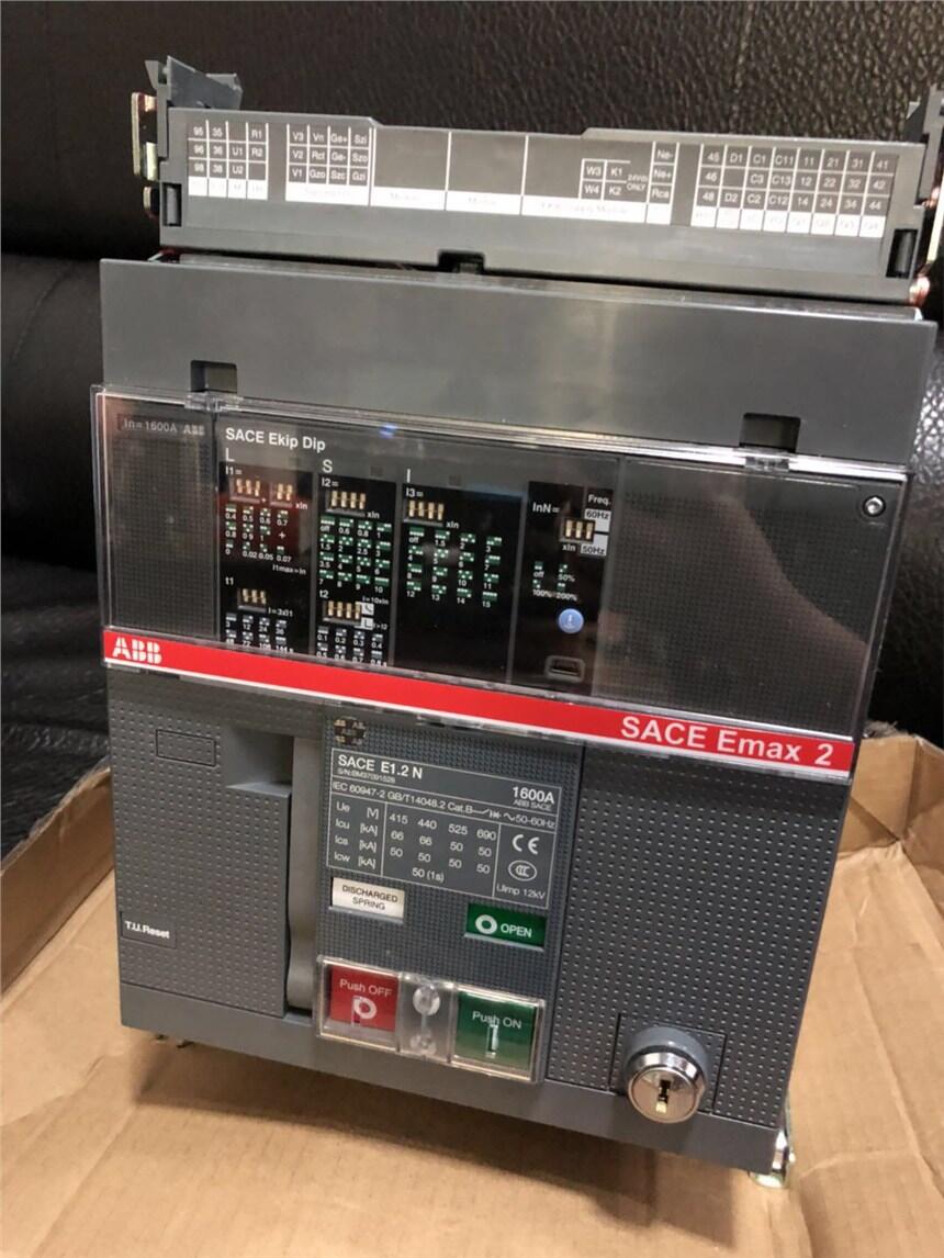 E3N3200 R3200 PR122/P-LSI WMP 3P NST瑞士代理ABB