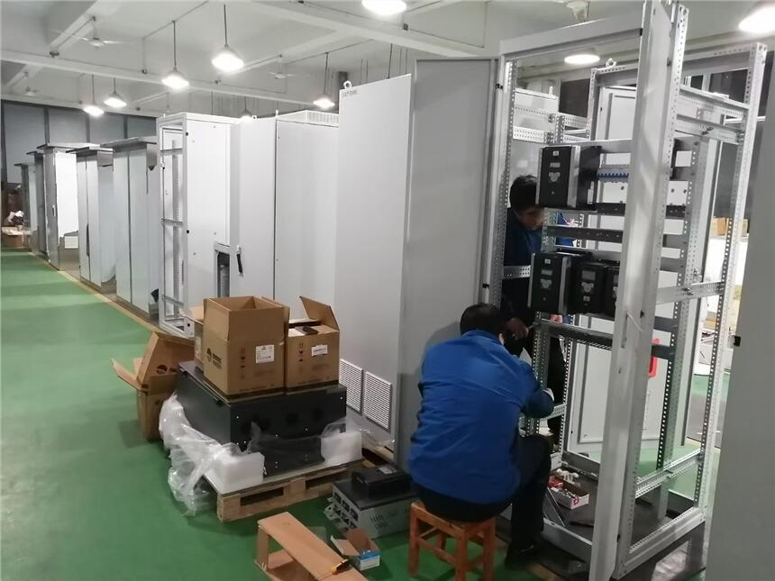 設計制作高低壓配電系統(tǒng) 開關柜 配電盤 箱變 馬達變頻 控制柜等