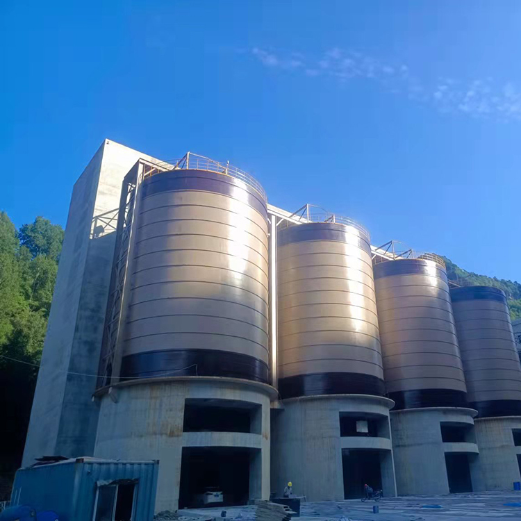 江西6萬噸粉煤灰鋼板倉承建 大型鋼板庫結構圖 國華倉儲 信譽認證企業(yè)