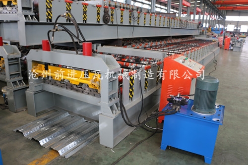 全自動750型樓承板設(shè)備-樓面鋼承板成型設(shè)備廠家