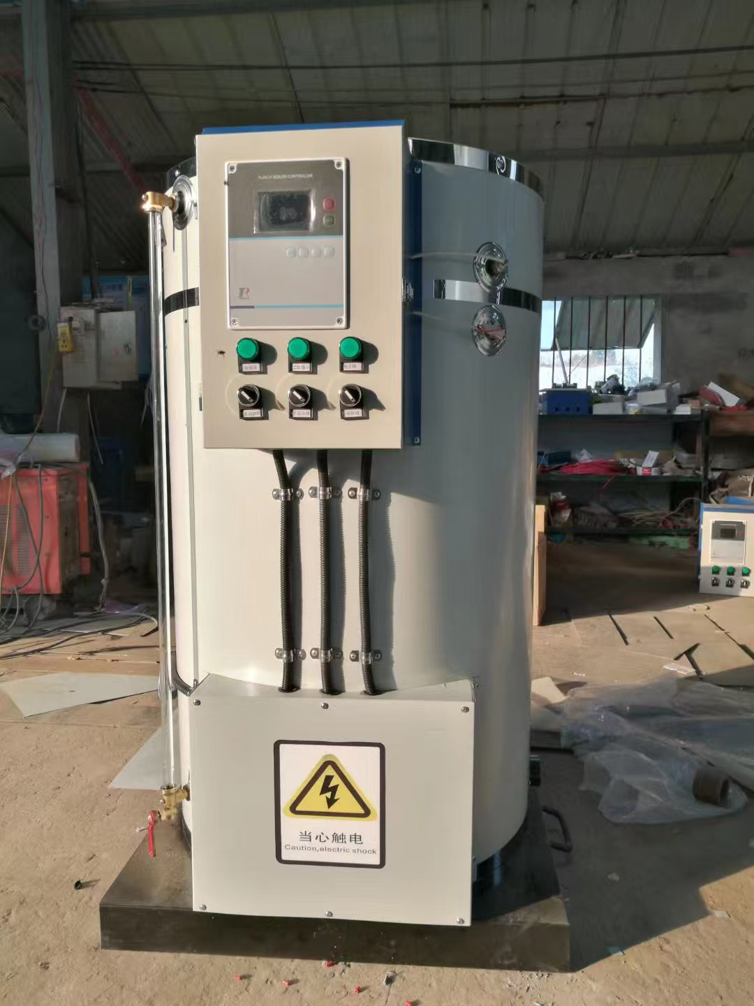 匠奧智能電開水鍋爐36KW產(chǎn)開水300公斤可用來學(xué)校工廠工地喝開水