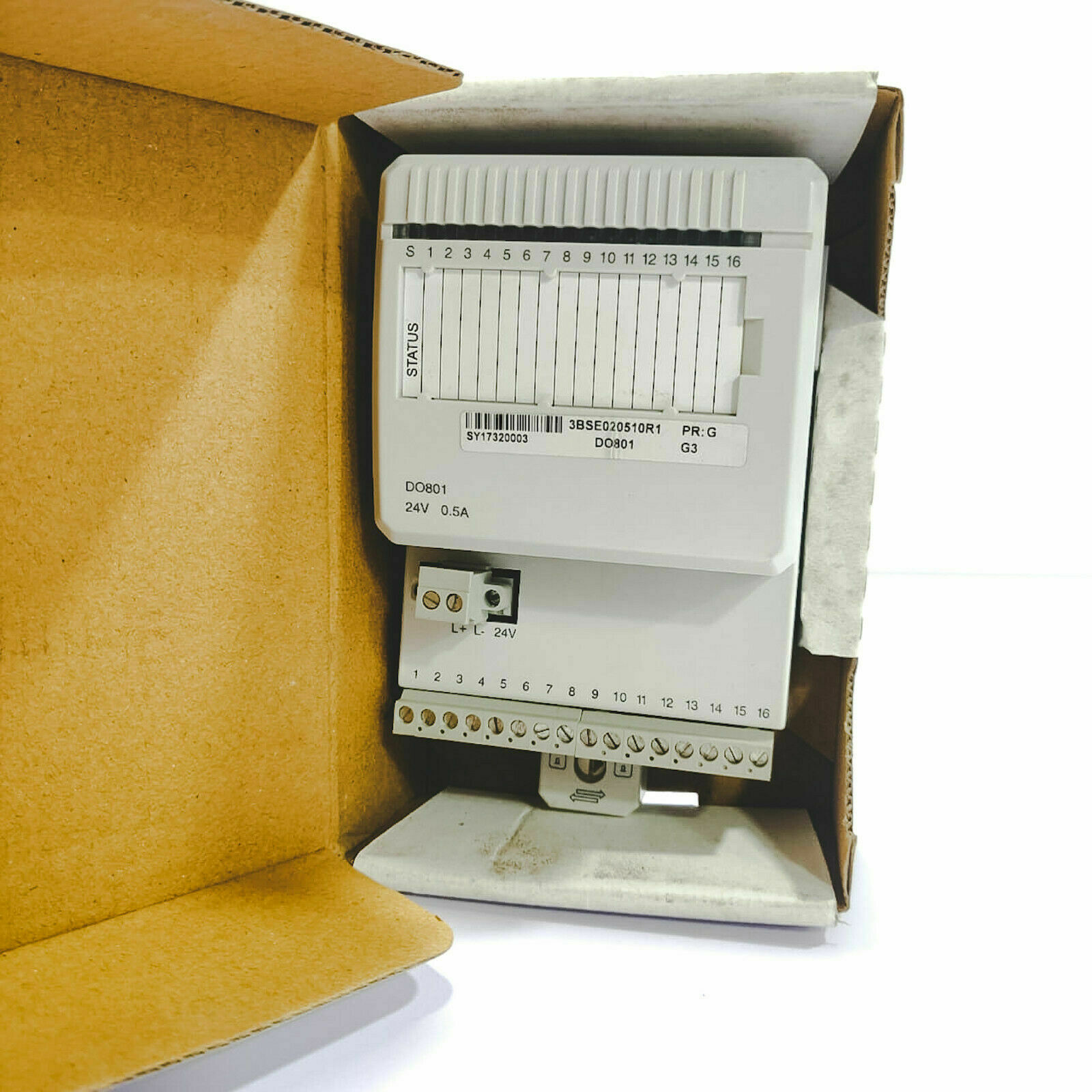 3HAC023551-001 變頻器 誠(chéng)信經(jīng)營(yíng)
