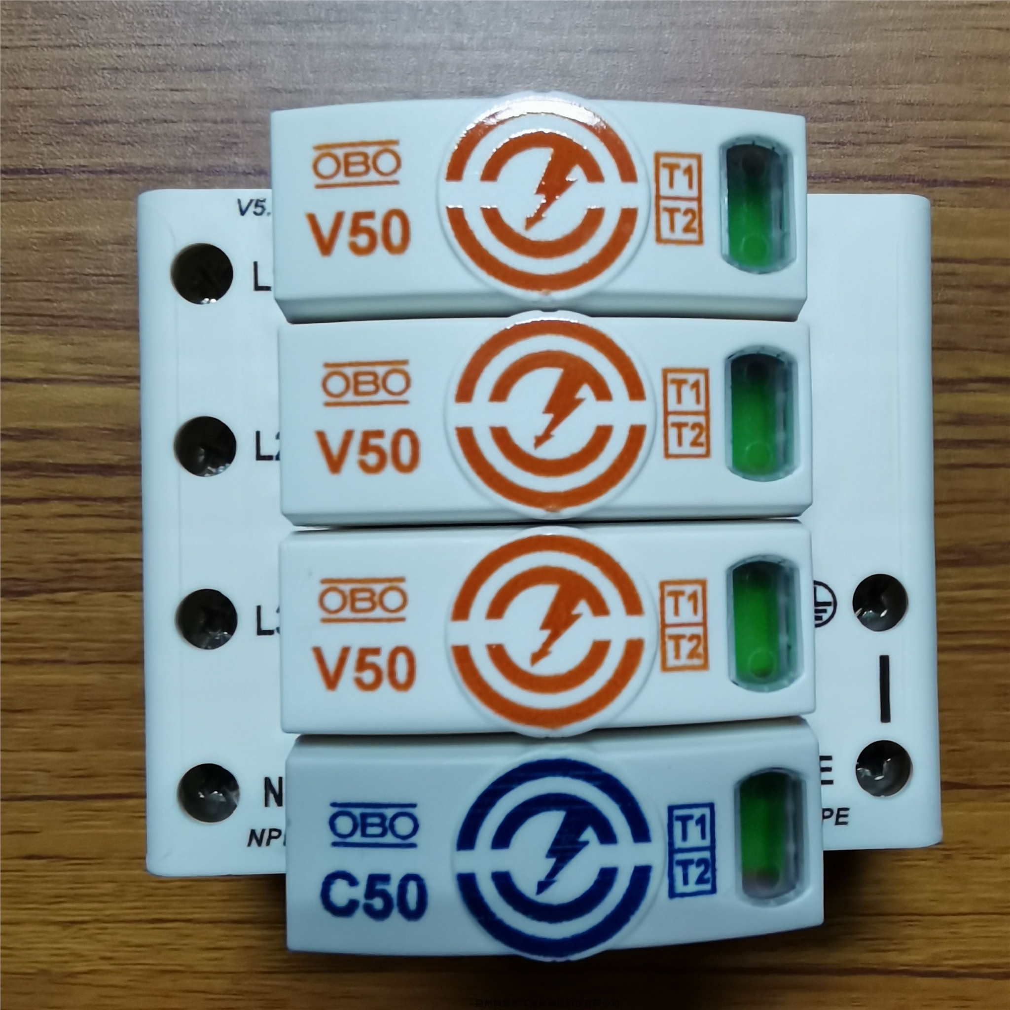 德國OBO電源防雷器5095141 V20-1-75V浪涌保護(hù)器正品特價(jià)促銷