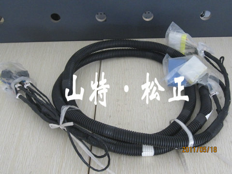 接頭，小松挖掘機原廠配件接頭。挖掘機配件接頭