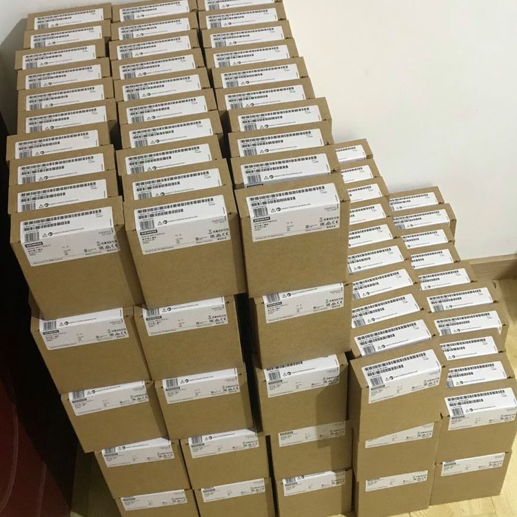 S7-150035mm模板前連接器，快連型，40針代理商6ES75921BM000XB0