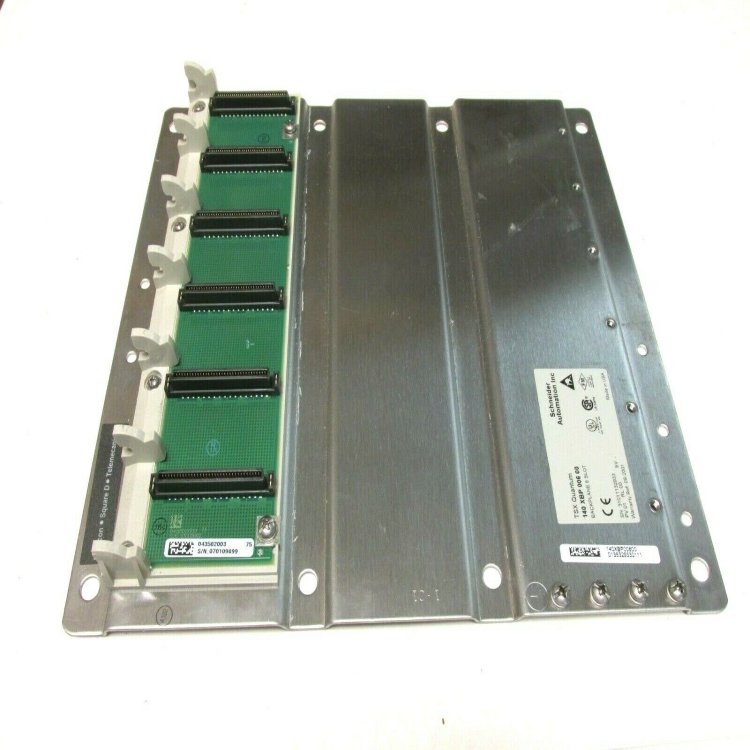 機床電器BMXFTB2000安全輸出模塊現(xiàn)貨全新PLC