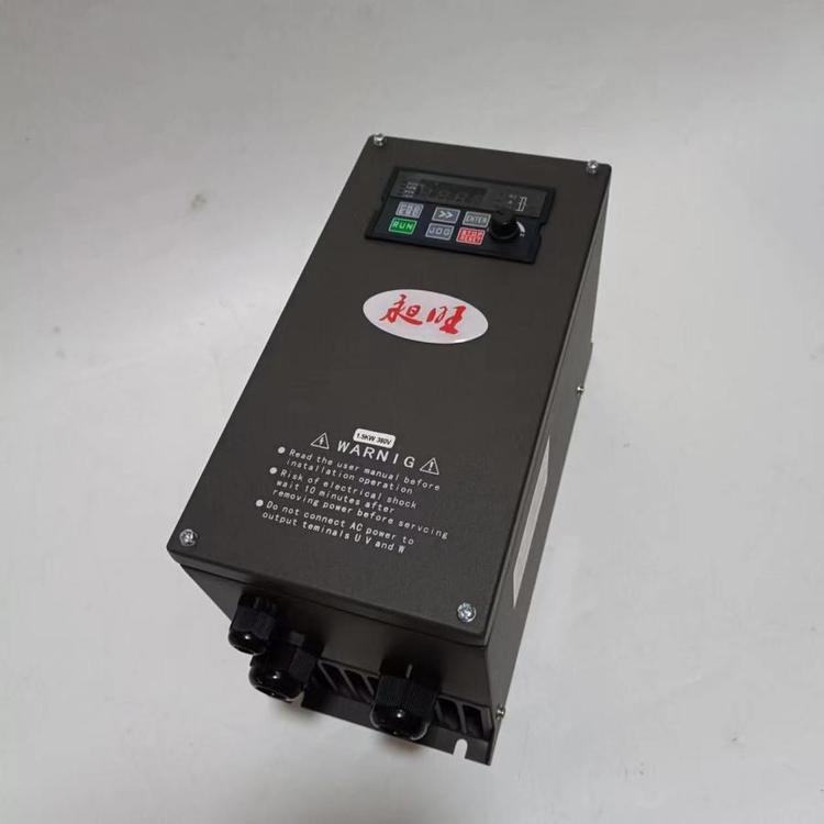 昶旺三相電機機械廠磨床全密封變頻器保證產(chǎn)品穩(wěn)定性