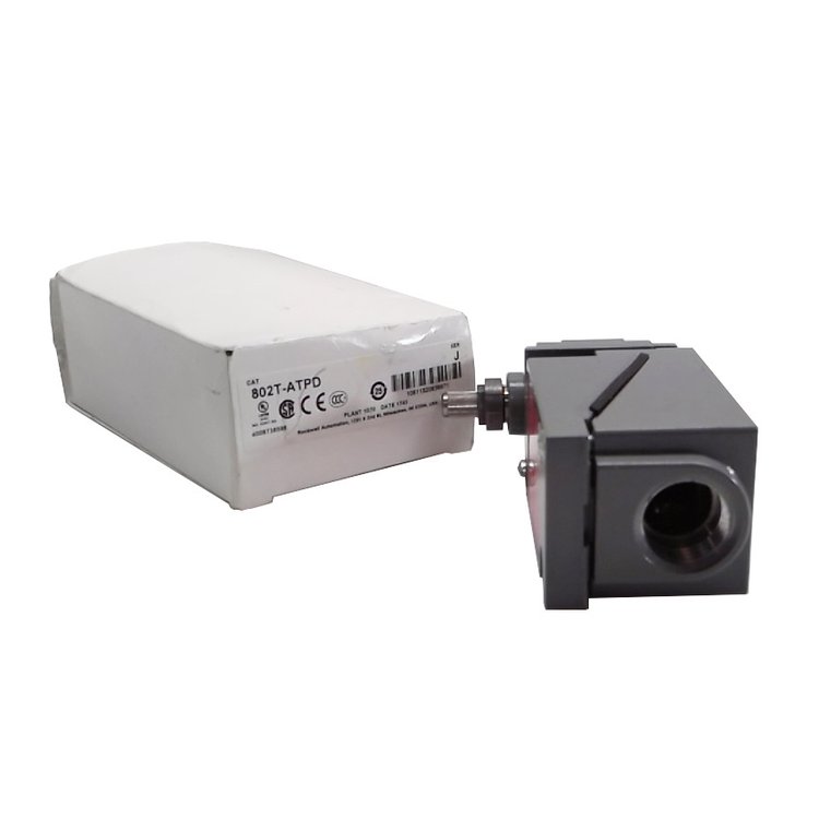 2093-AMP5全新原裝控制模塊2093-AMP2軸模塊