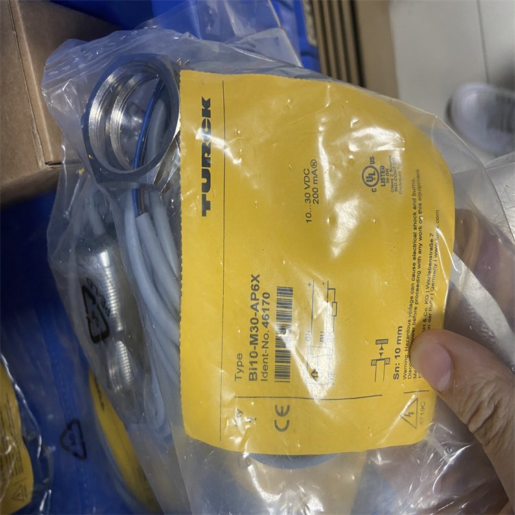 德國(guó)圖爾克壓力變送器PS001V-606-LI2UPN8X-H1141全新現(xiàn)貨