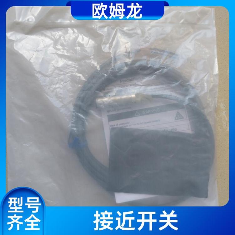 歐姆龍標(biāo)準(zhǔn)型接近開關(guān)原裝全新現(xiàn)貨現(xiàn)發(fā)E2E-X1R5F1-Z