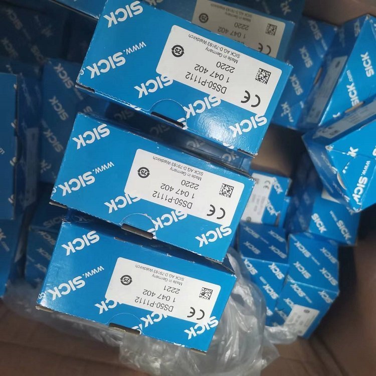 SICK1058986現(xiàn)貨DL50-P2228西克傳感器