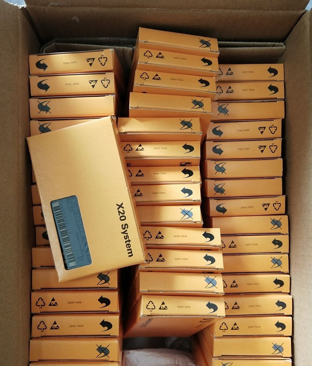 ACOPOS1045-8V1045.002（8V1045.00-2）貝加萊驅(qū)動器模塊